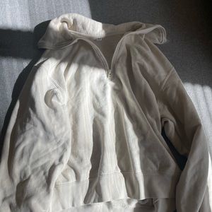 Uniqlo Cream Cozy Quarterzip